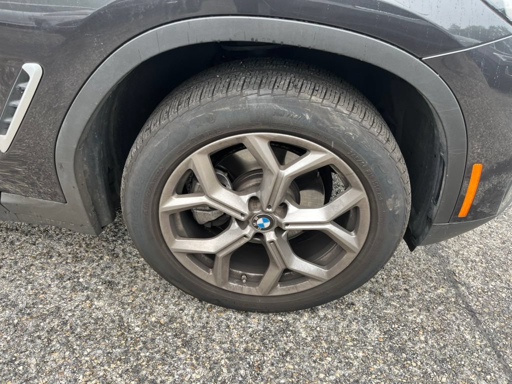Used 2022 BMW X3 xDrive30i w/ Premium Package 2 AWD/4WD image 3