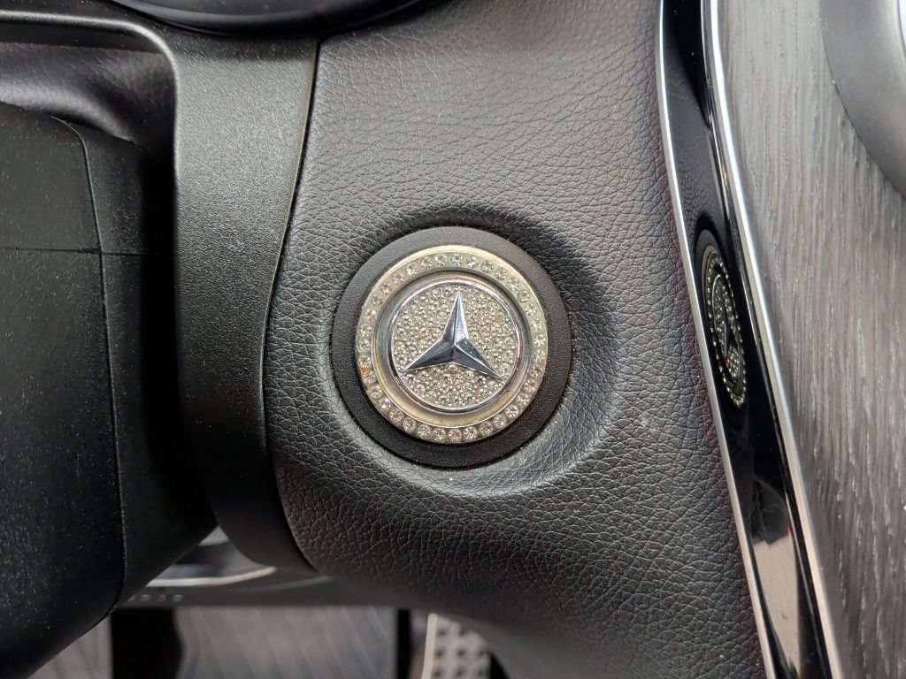 Used 2020 Mercedes-Benz GLC 300 image 24