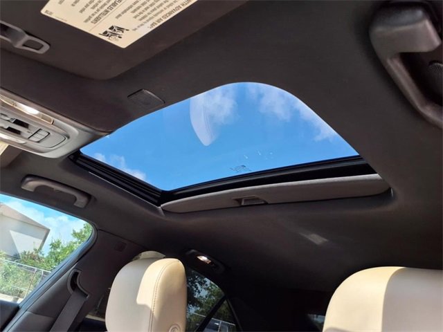 Used 2020 Cadillac CT4 Premium Luxury image 8