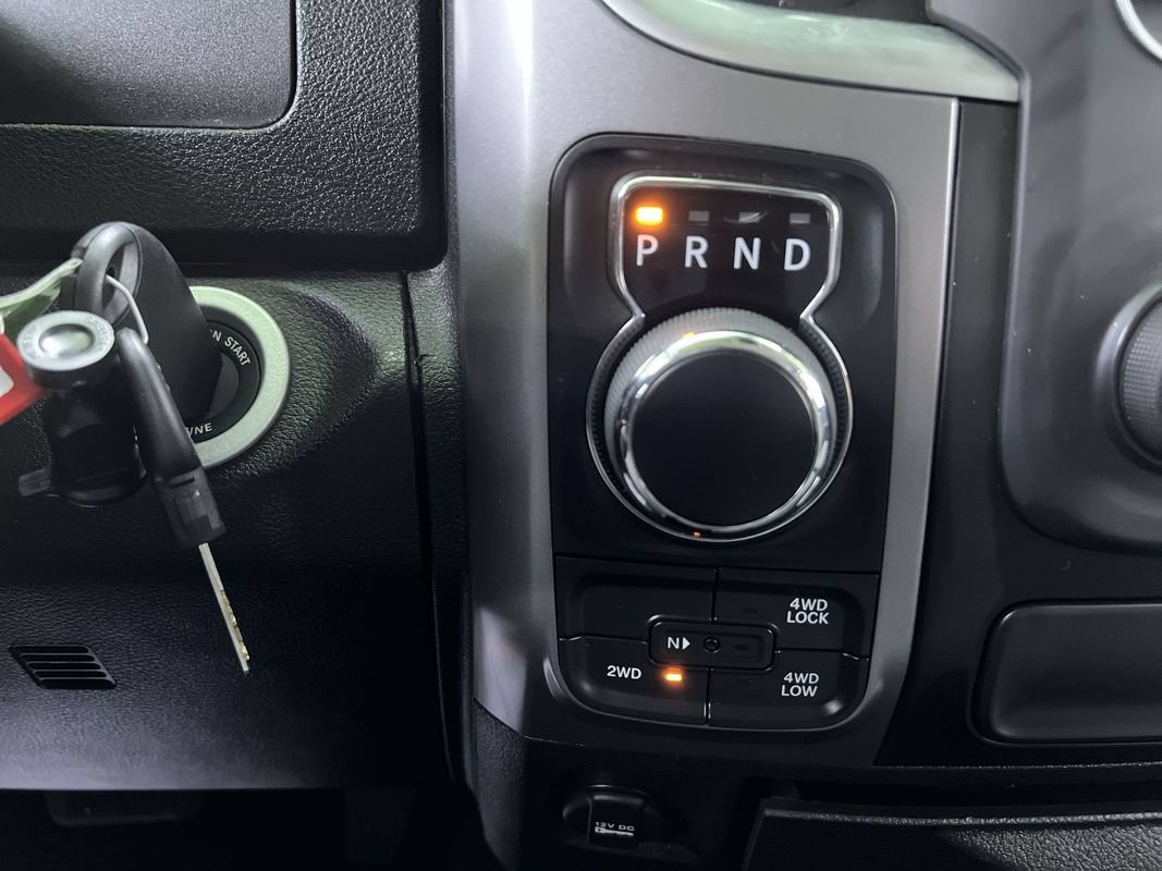 Used 2022 RAM 1500 Classic SLT AWD/4WD image 24