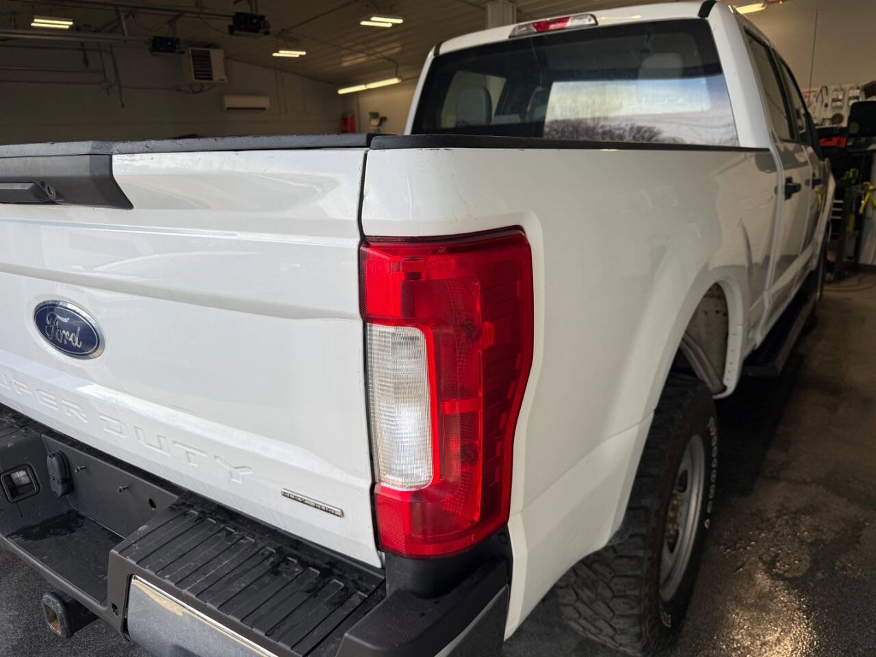 Used 2017 Ford F350 XL AWD/4WD image 5