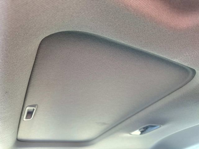 Used 2024 Hyundai Elantra SEL w/ Convenience Package image 17