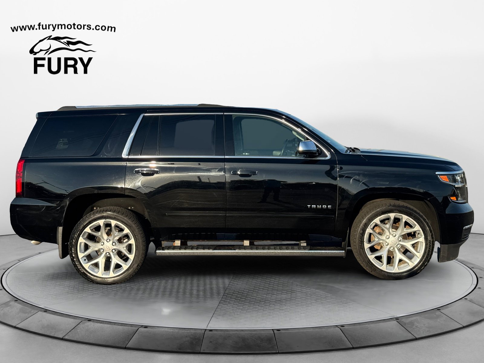 Used 2017 Chevrolet Tahoe Premier w/ Max Trailering Package AWD/4WD image 3