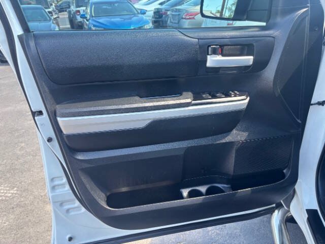Used 2016 Toyota Tundra SR5 w/ SR5 Upgrade Package RWD image 13