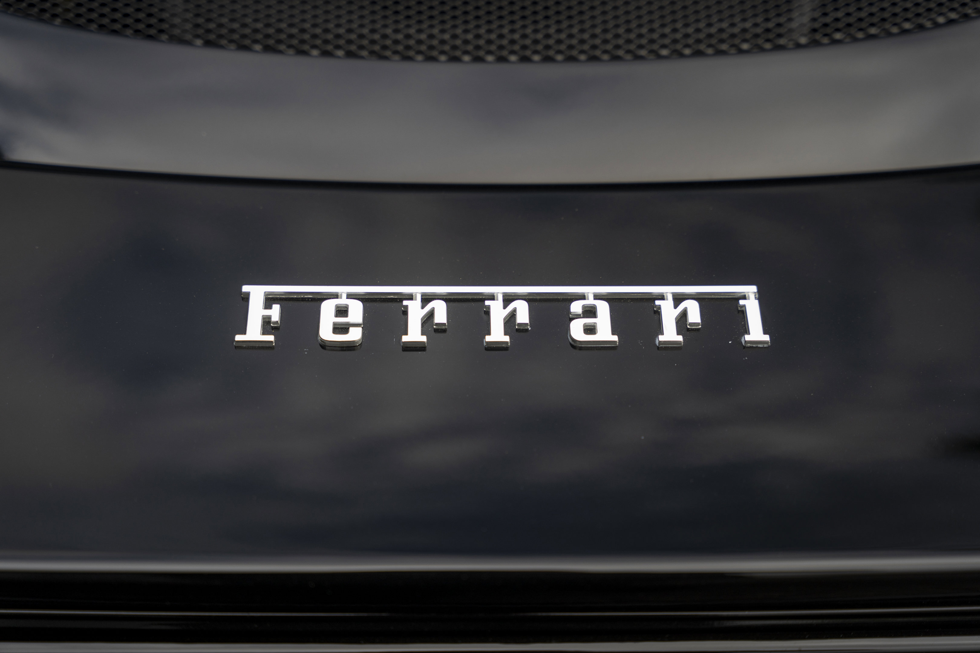 Used 2023 Ferrari 296 GTB image 9