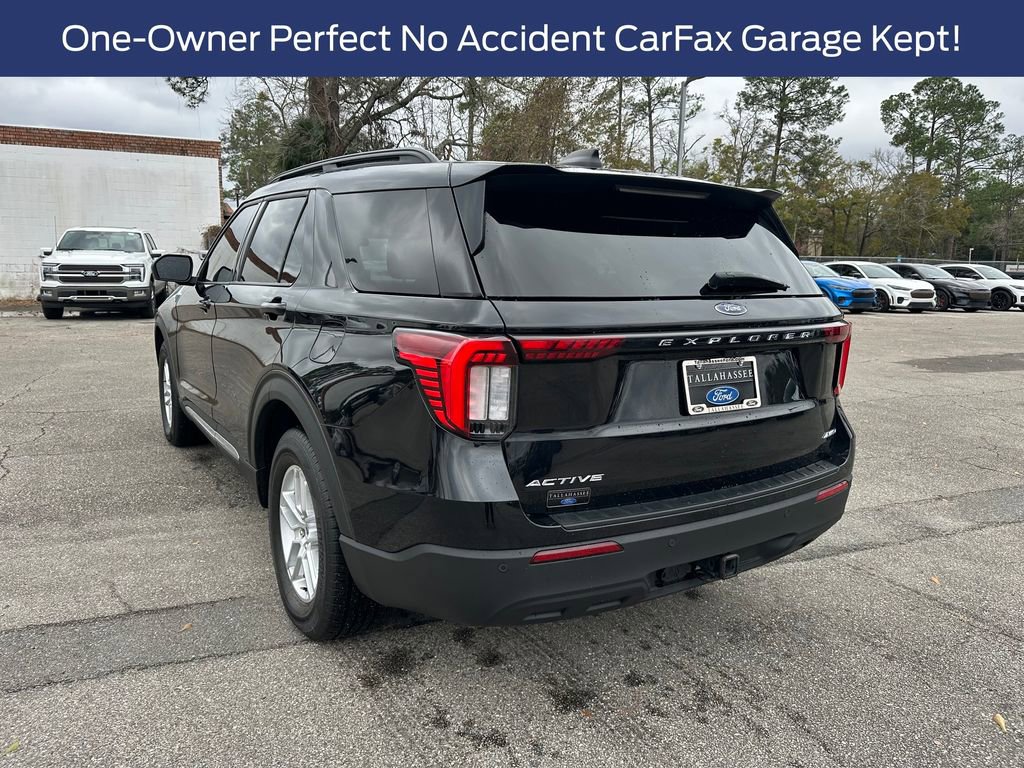 Used 2025 Ford Explorer Active image 2