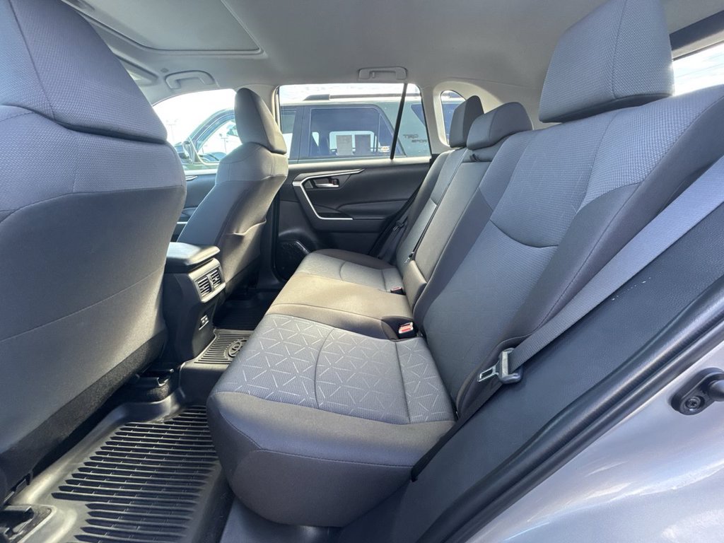 Used 2024 Toyota RAV4 XLE w/ Convenience Package AWD/4WD image 29