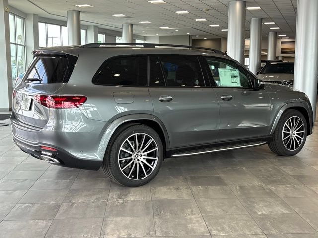 New 2025 Mercedes-Benz GLS 580 4MATIC image 4