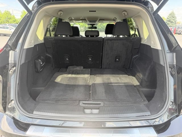 Used 2024 Nissan Rogue SV AWD/4WD image 8