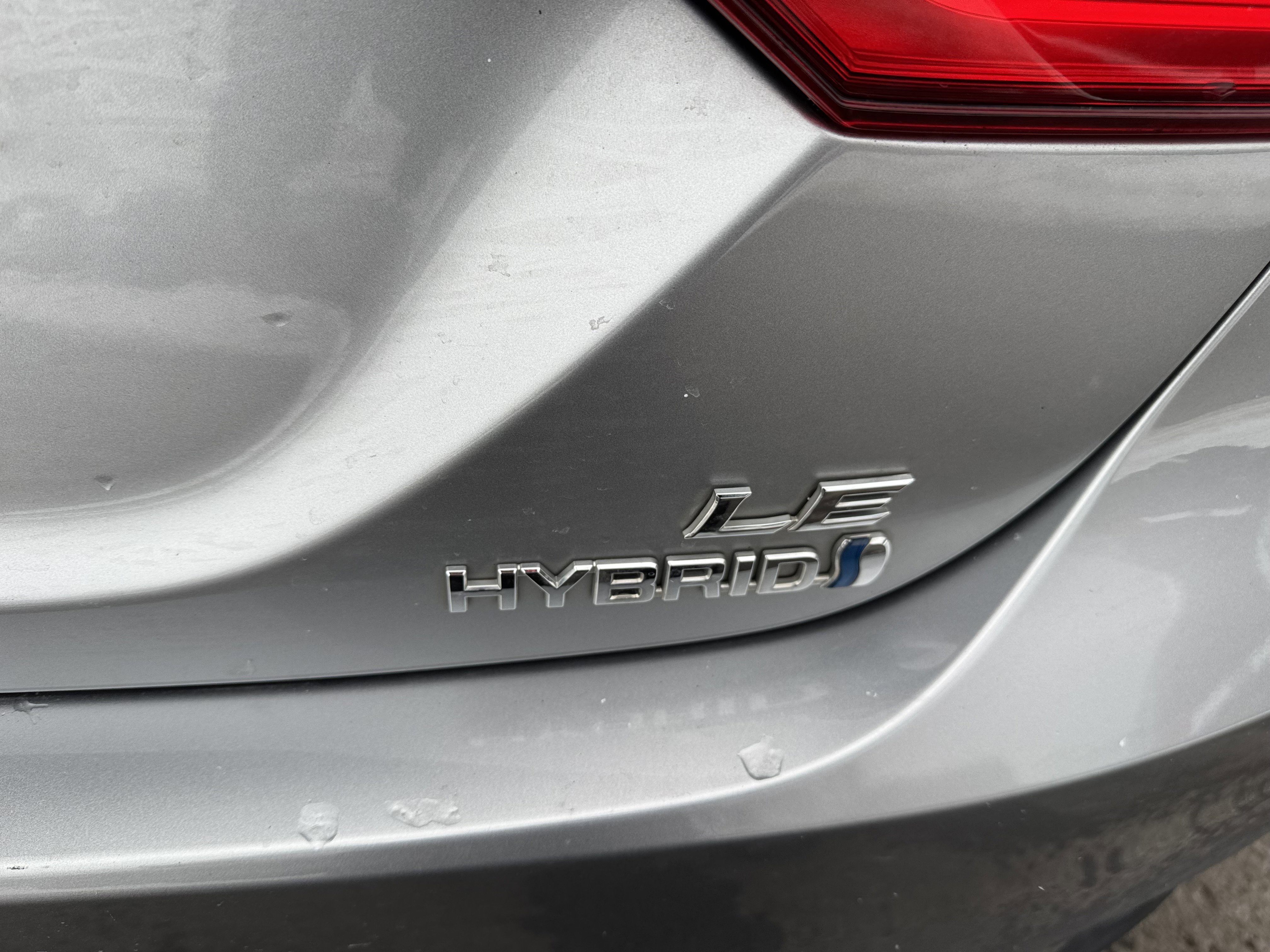 Used 2021 Toyota Camry LE image 22