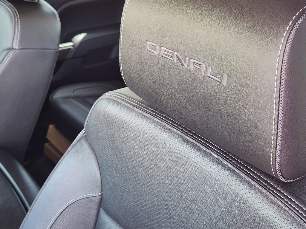 Used 2019 GMC Sierra 2500 Denali w/ Duramax Plus Package image 20