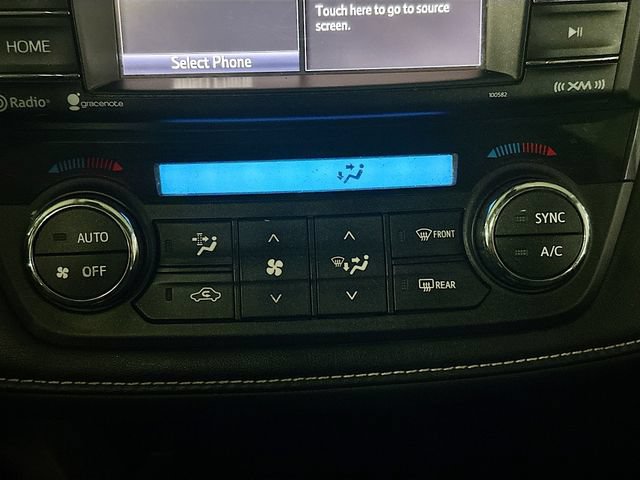 Used 2018 Toyota RAV4 XLE FWD image 16