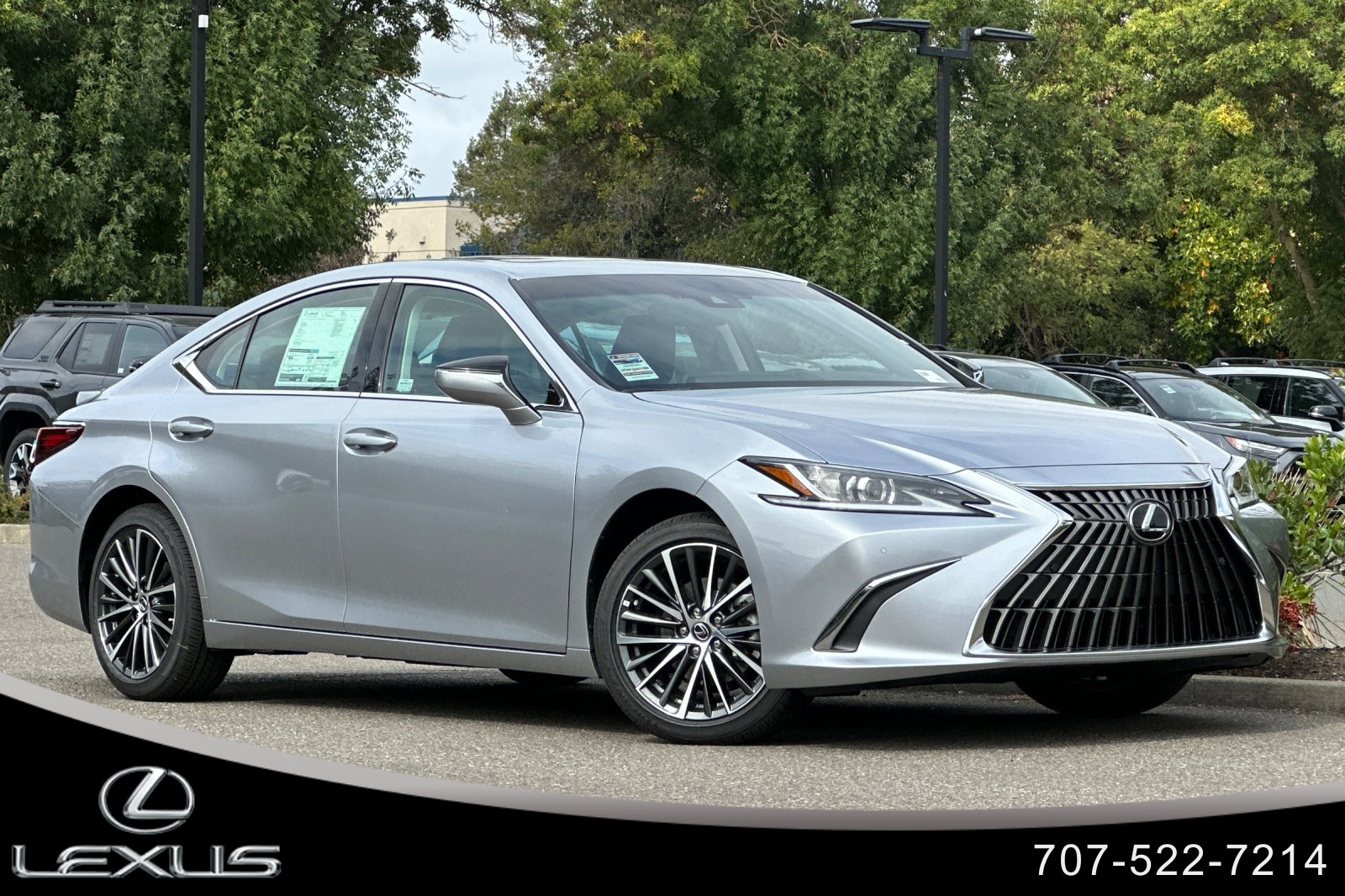 New 2025 Lexus ES 300h w/ Premium Package image 1