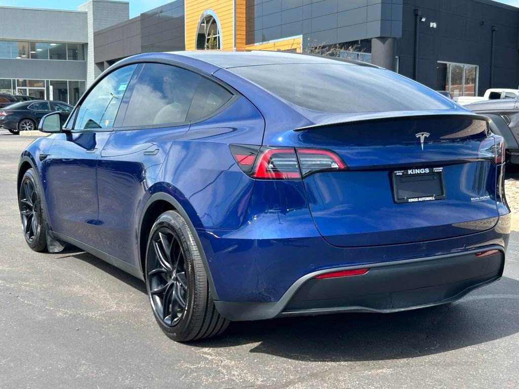 Used 2022 Tesla Model Y Performance image 5