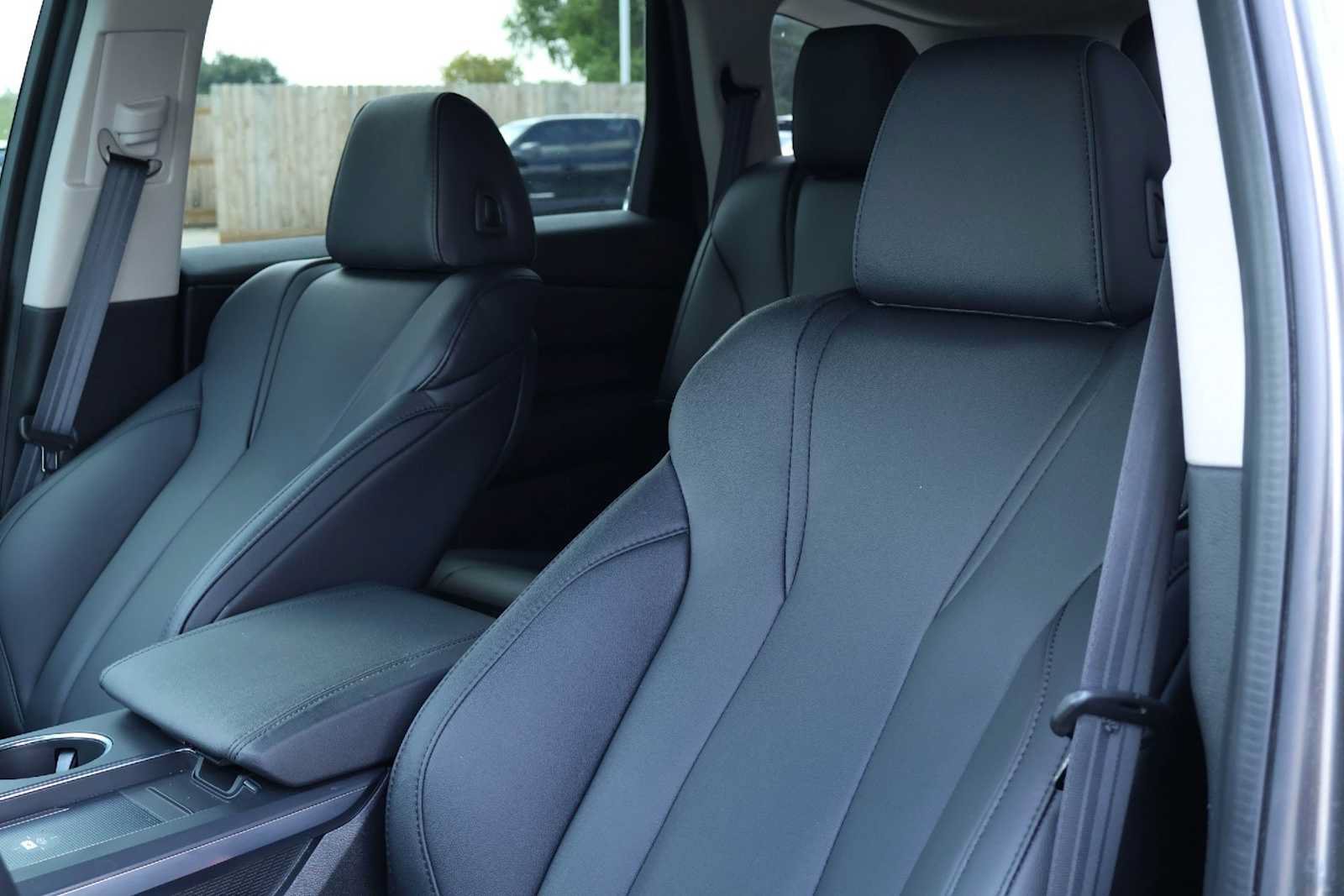 Certified 2026 Acura MDX FWD image 11