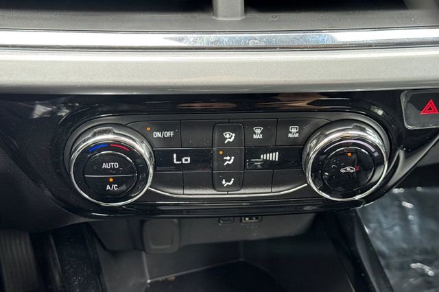 Used 2026 Chevrolet Trax LT image 28