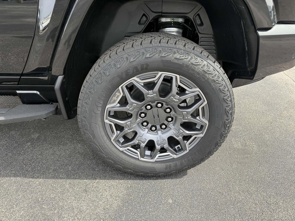 New 2025 GMC Hummer EV 3X image 10