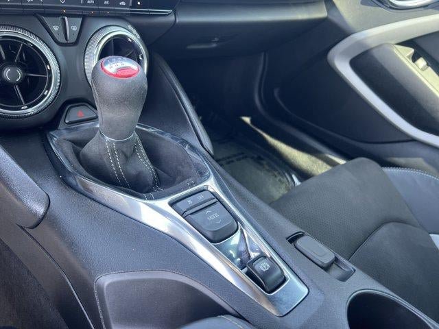 Used 2021 Chevrolet Camaro SS RWD image 26