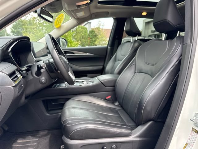 Certified 2022 INFINITI QX60 Luxe w/ Cargo Package AWD/4WD image 10