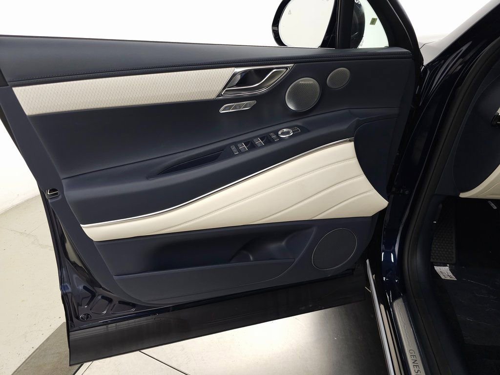 Used 2026 Genesis GV80 3.5T Prestige image 10