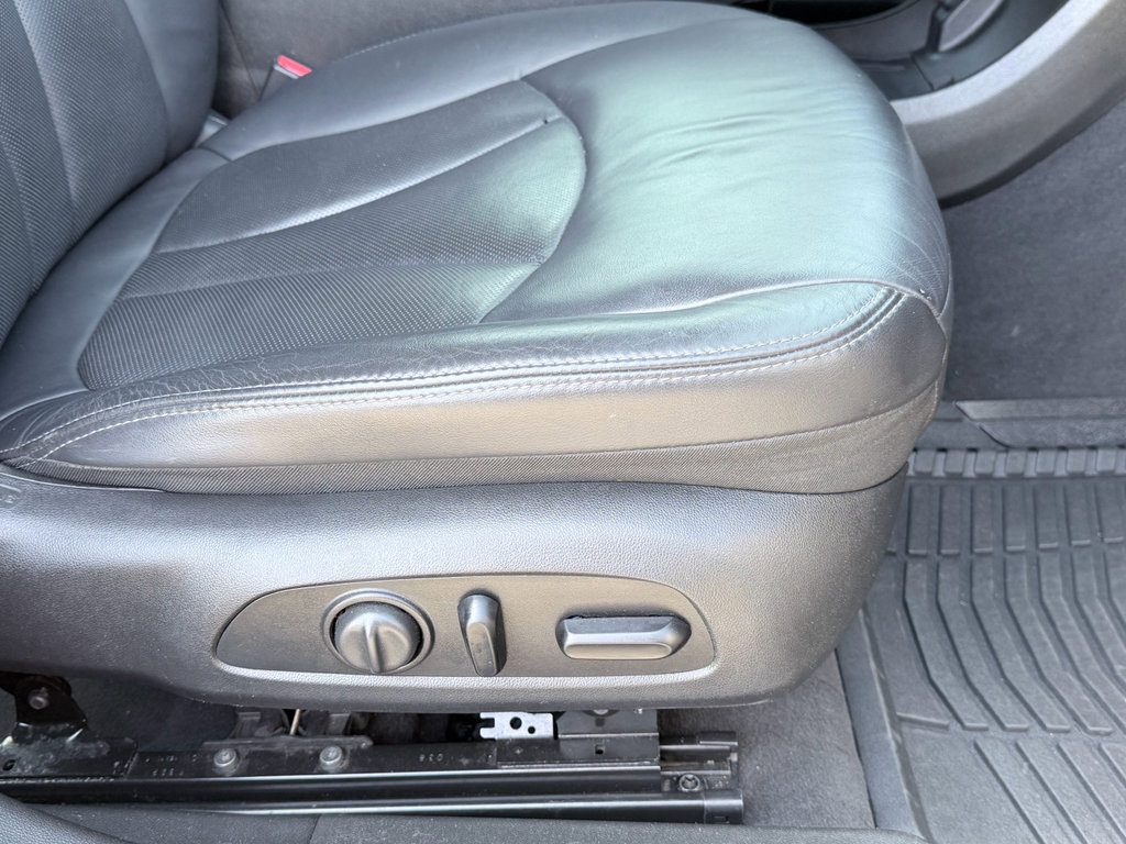 Used 2017 Buick LaCrosse Essence w/ Sun and Shade Package image 26