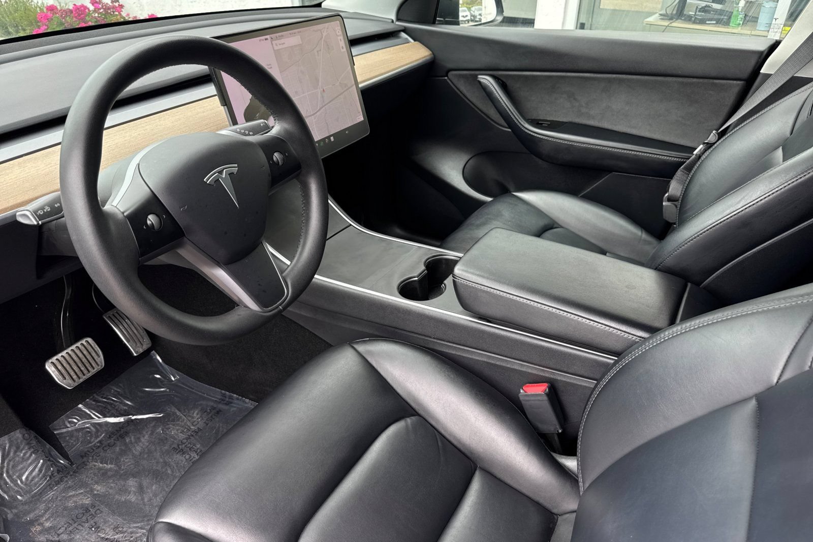 Used 2021 Tesla Model Y Long Range AWD/4WD image 10