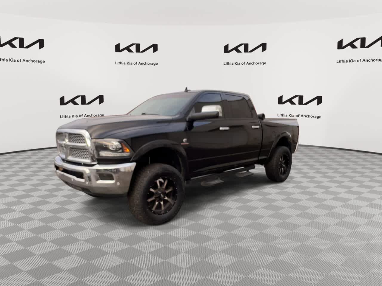 Used 2018 RAM 2500 Laramie AWD/4WD image 5