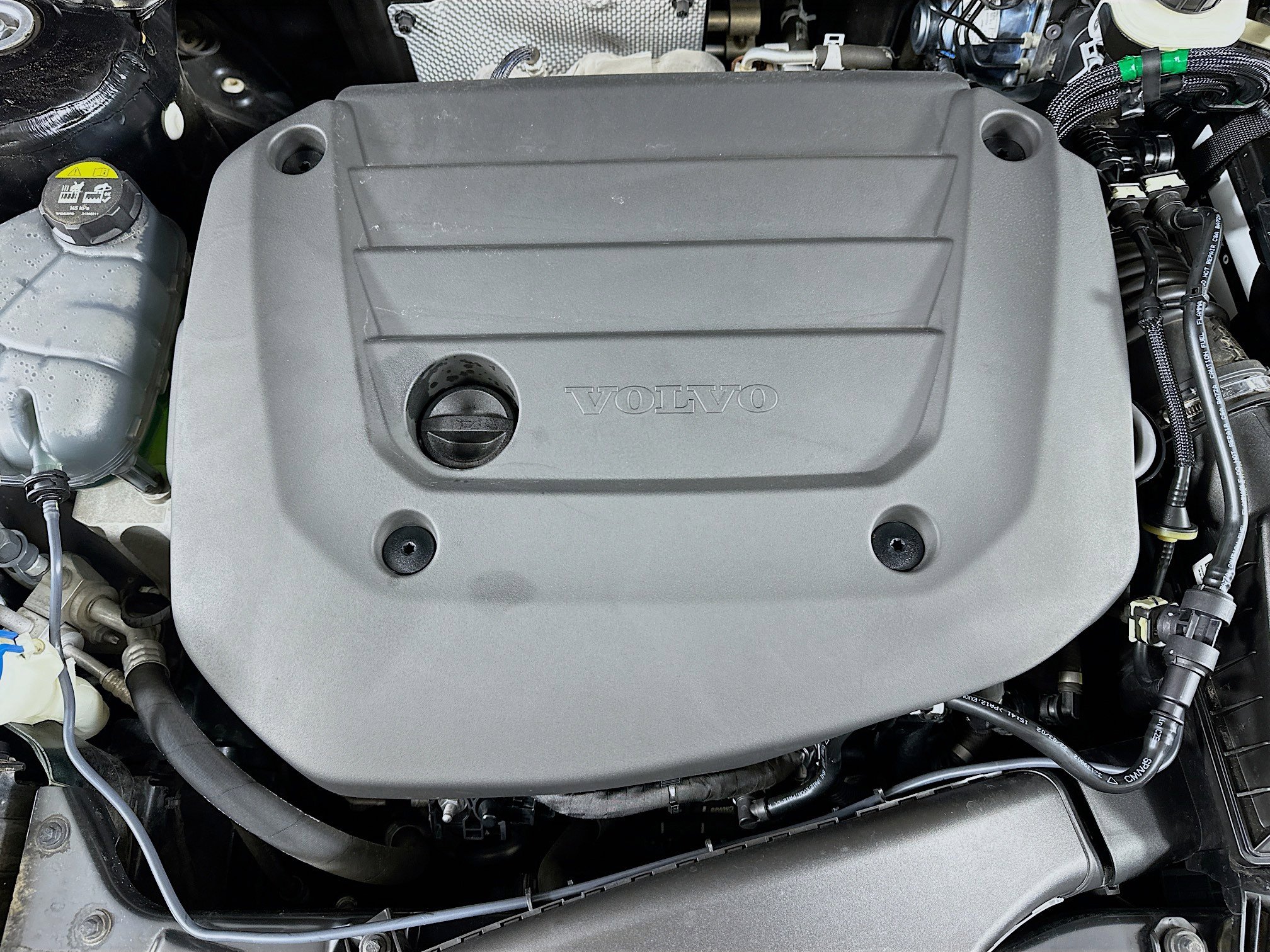 Used 2023 Volvo XC40 B5 Core w/ Protection Package Premier image 33