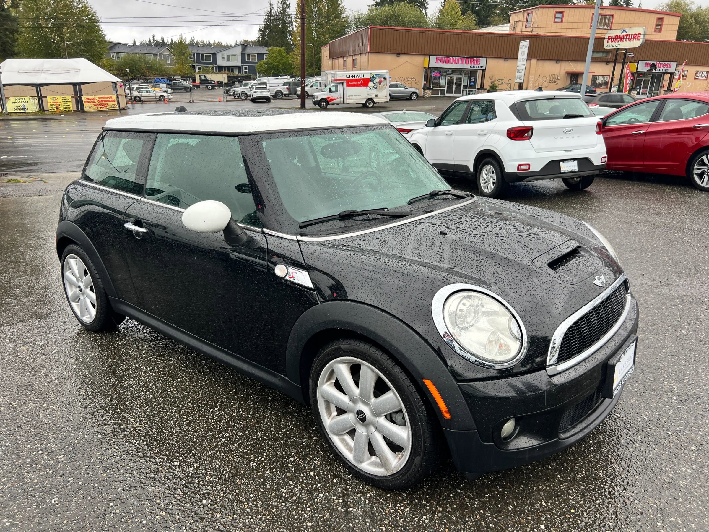 Used 2009 MINI Cooper S image 3