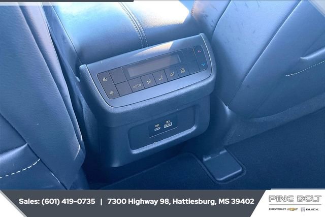 Used 2022 Nissan Pathfinder SL image 24