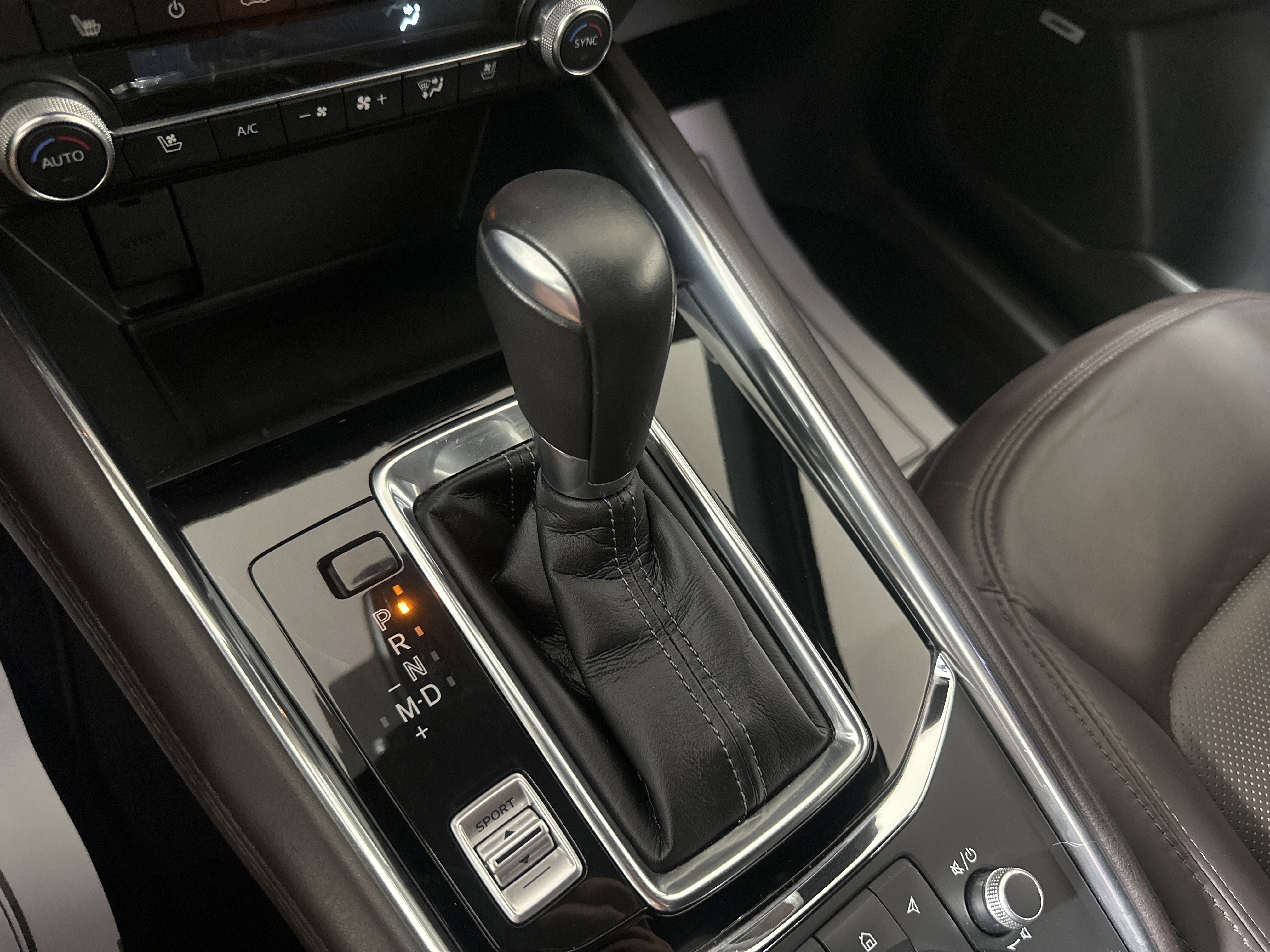 Used 2021 MAZDA CX-5 Signature image 19