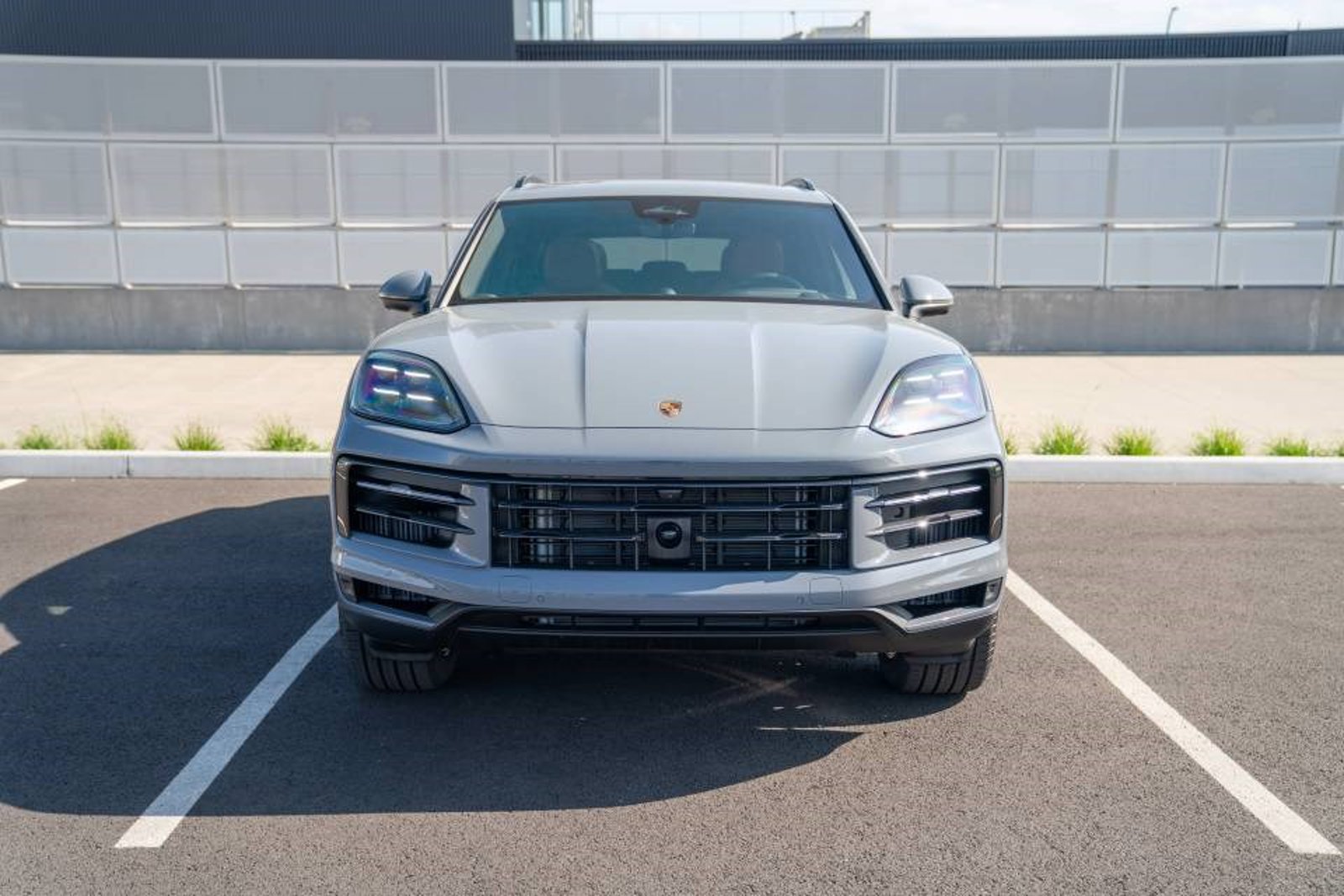 New 2026 Porsche Cayenne E-Hybrid AWD/4WD image 6