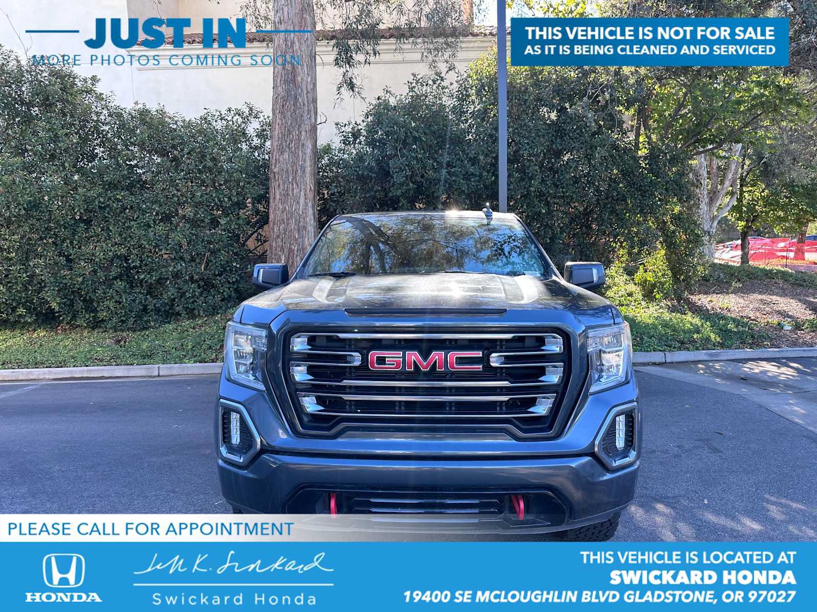 Used 2020 GMC Sierra 1500 AT4 AWD/4WD image 1