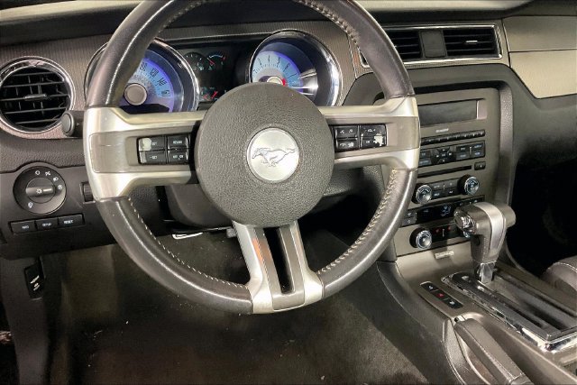 Used 2012 Ford Mustang GT Premium w/ Security Pkg RWD image 3