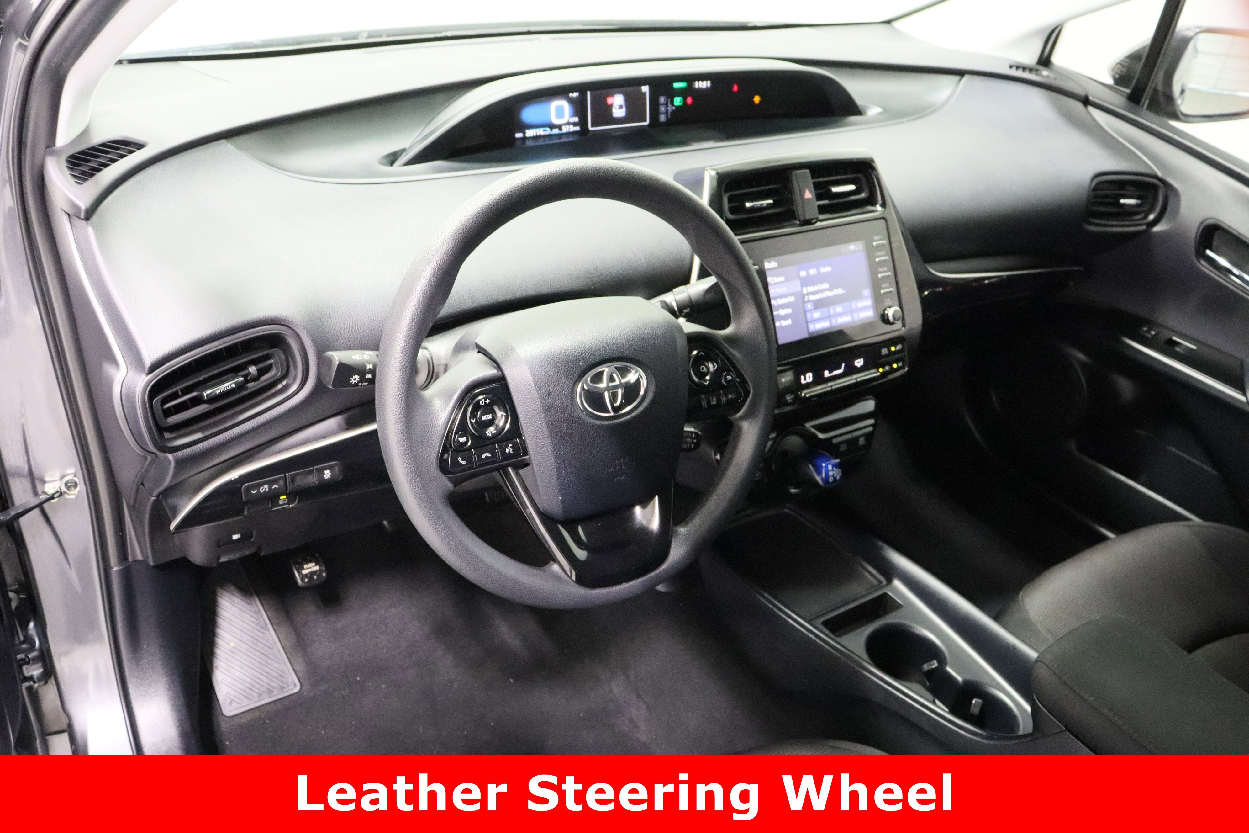 Used 2020 Toyota Prius L Eco image 13