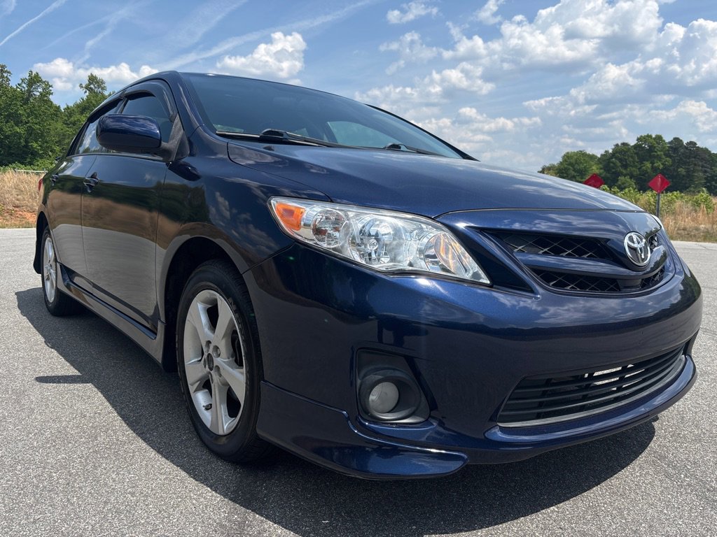 Used 2012 Toyota Corolla S FWD image 7