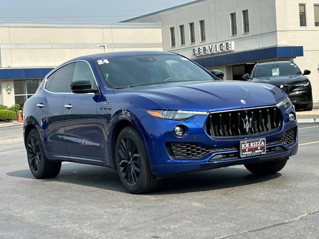 Used 2024 Maserati Levante GT Ultima AWD/4WD image 4
