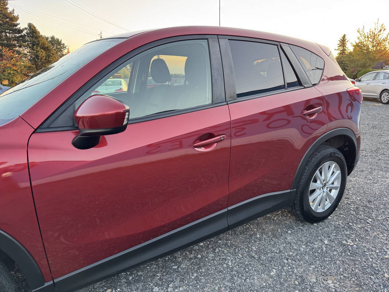 Used 2013 MAZDA CX-5 Touring w/ Touring Tech Pkg image 12