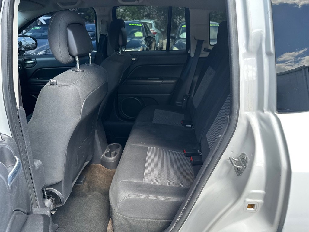 Used 2014 Jeep Compass Sport w/ Power Value Group image 15