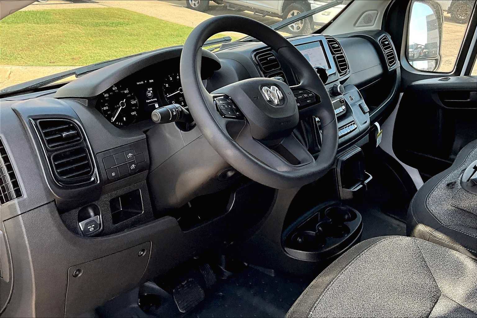 New 2026 RAM ProMaster 2500 w/ Convenience Group FWD image 9