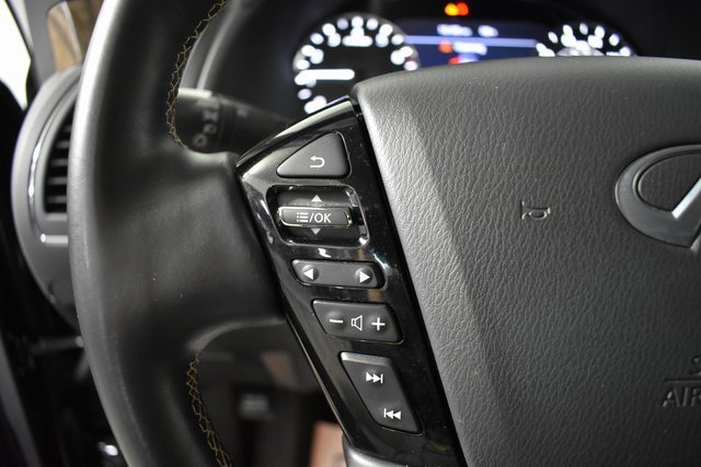 Used 2023 INFINITI QX80 Premium Select w/ All-Season Package image 16