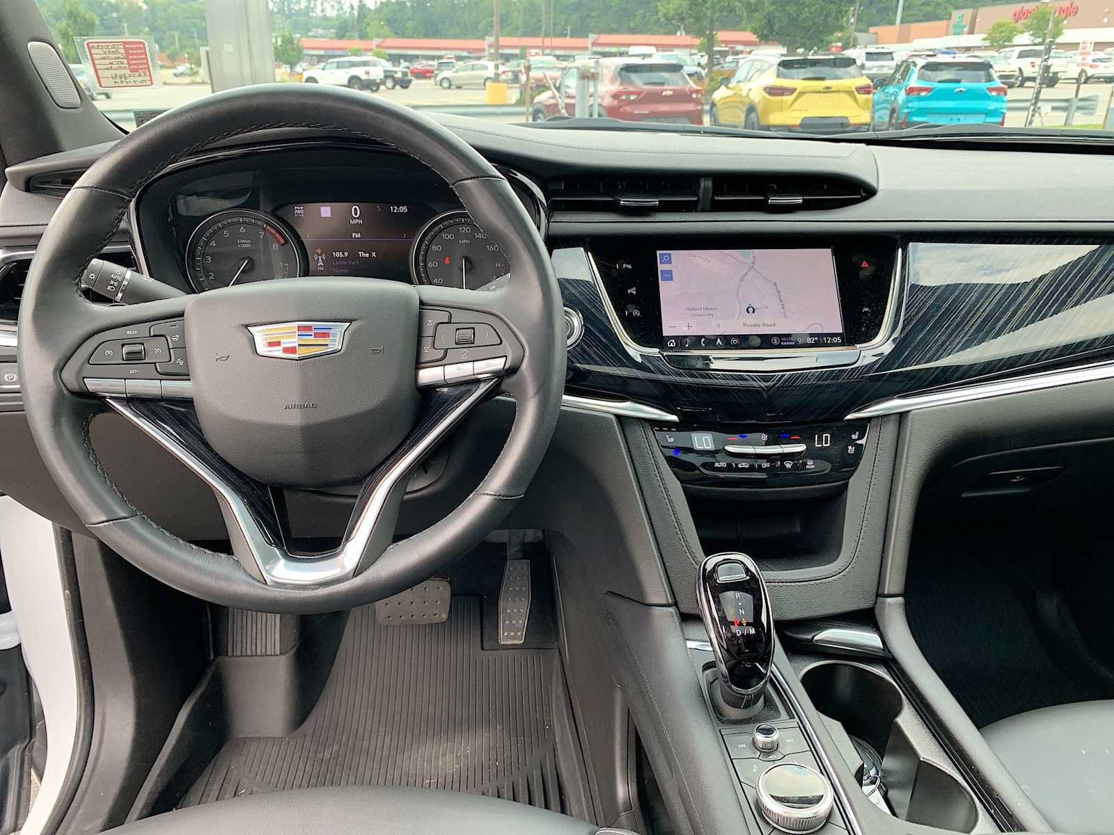 Certified 2024 Cadillac XT6 Premium Luxury w/ Technology Package AWD/4WD image 21