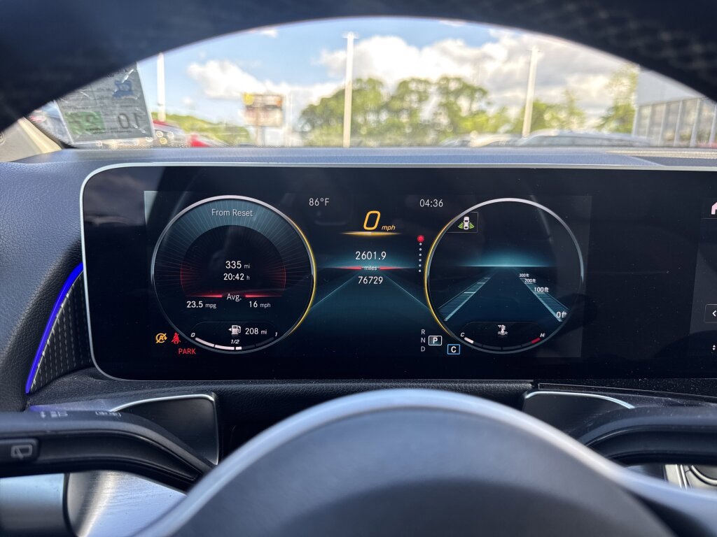 Used 2020 Mercedes-Benz GLB 250 image 26