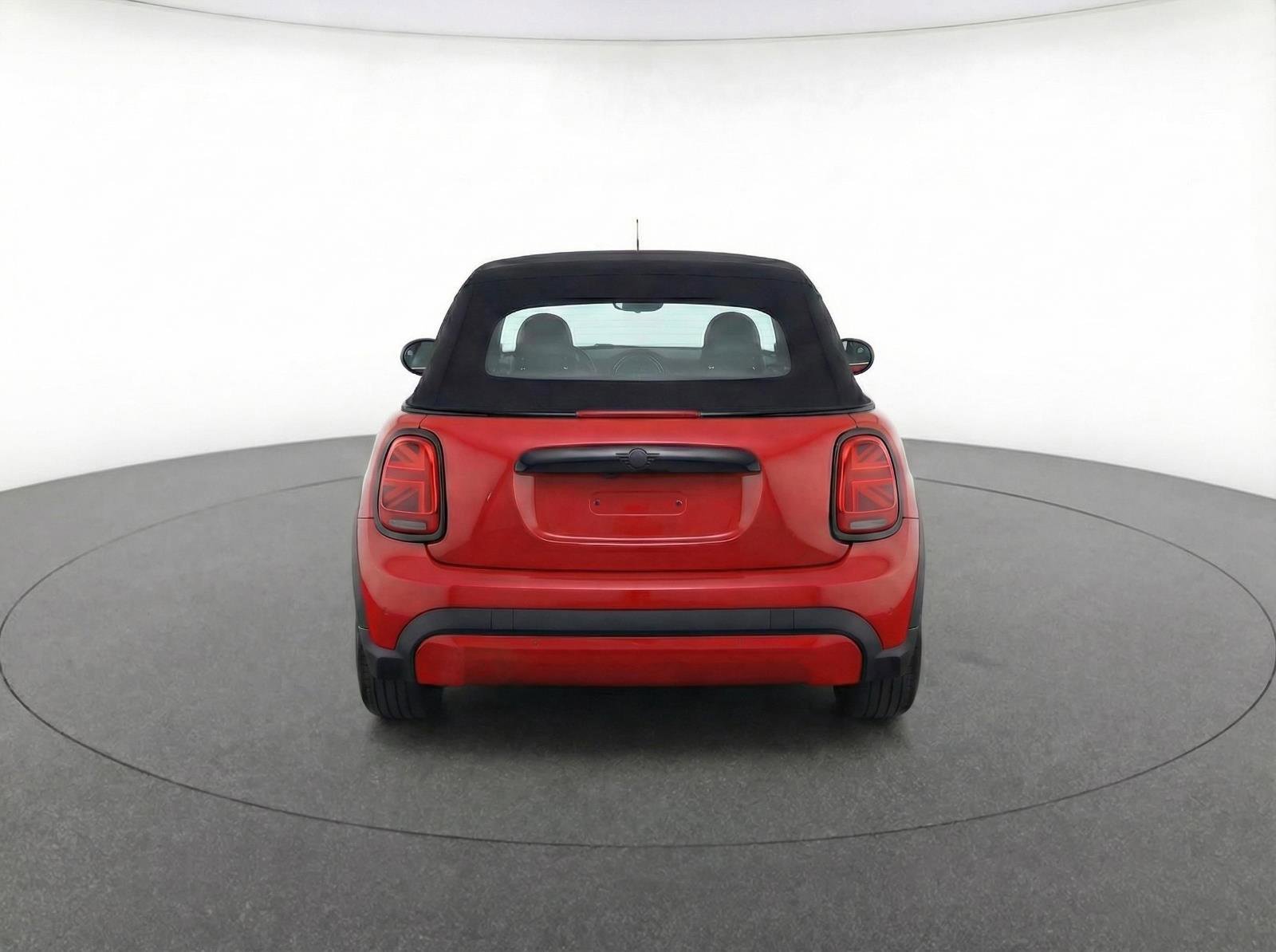 Used 2025 MINI Cooper S image 7