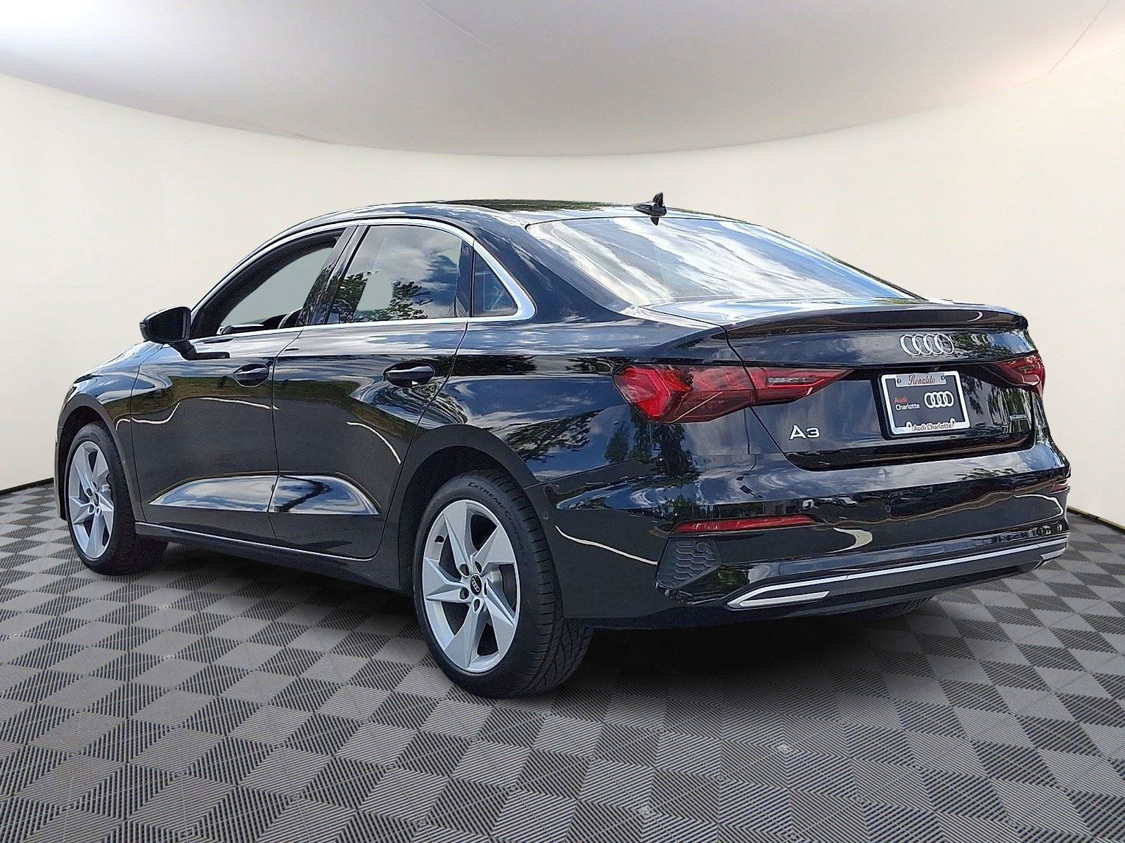 Used 2023 Audi A3 2.0T Premium Plus w/ Premium Plus Package AWD/4WD image 4