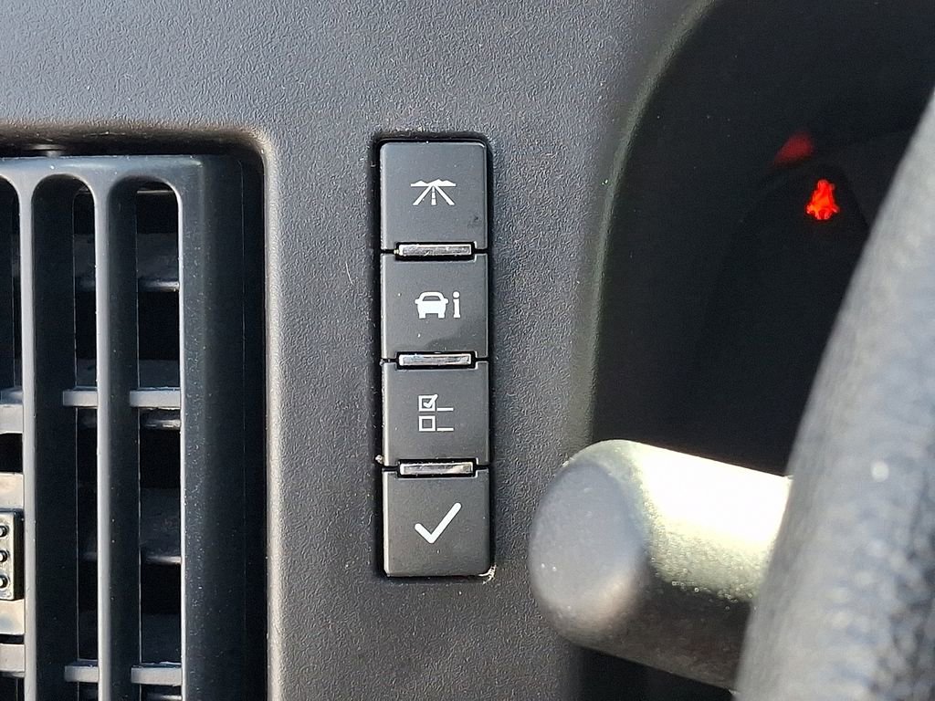 Used 2024 GMC Savana 2500 w/ Driver Convenience Package image 24