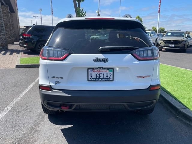 Used 2019 Jeep Cherokee Trailhawk w/ Comfort/Convenience Group AWD/4WD image 2
