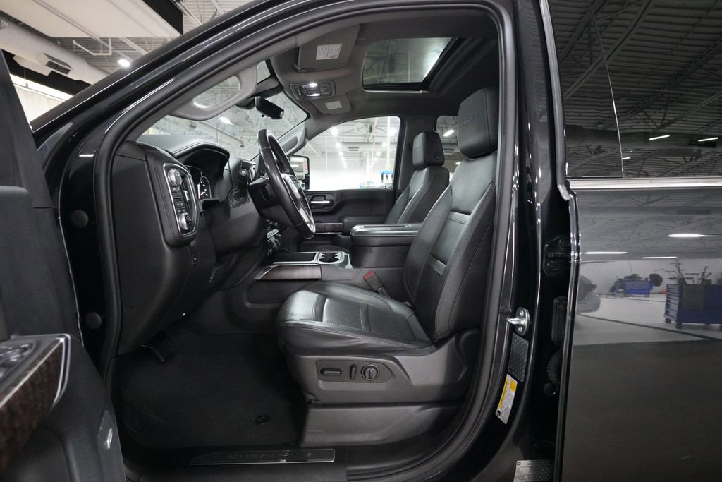 Used 2021 GMC Sierra 3500 Denali w/ Denali Ultimate Package image 7