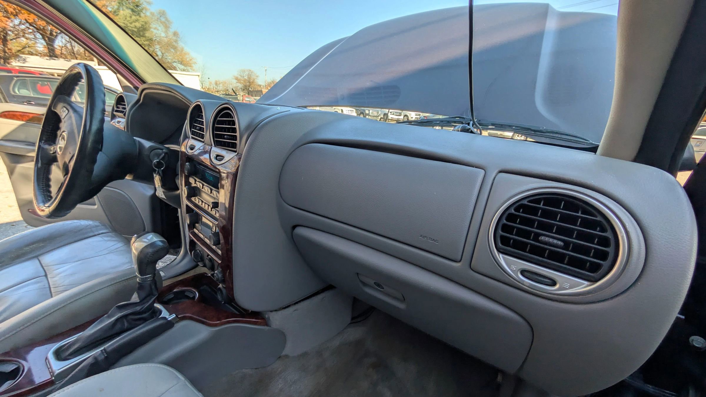 Used 2008 GMC Envoy SLT image 19