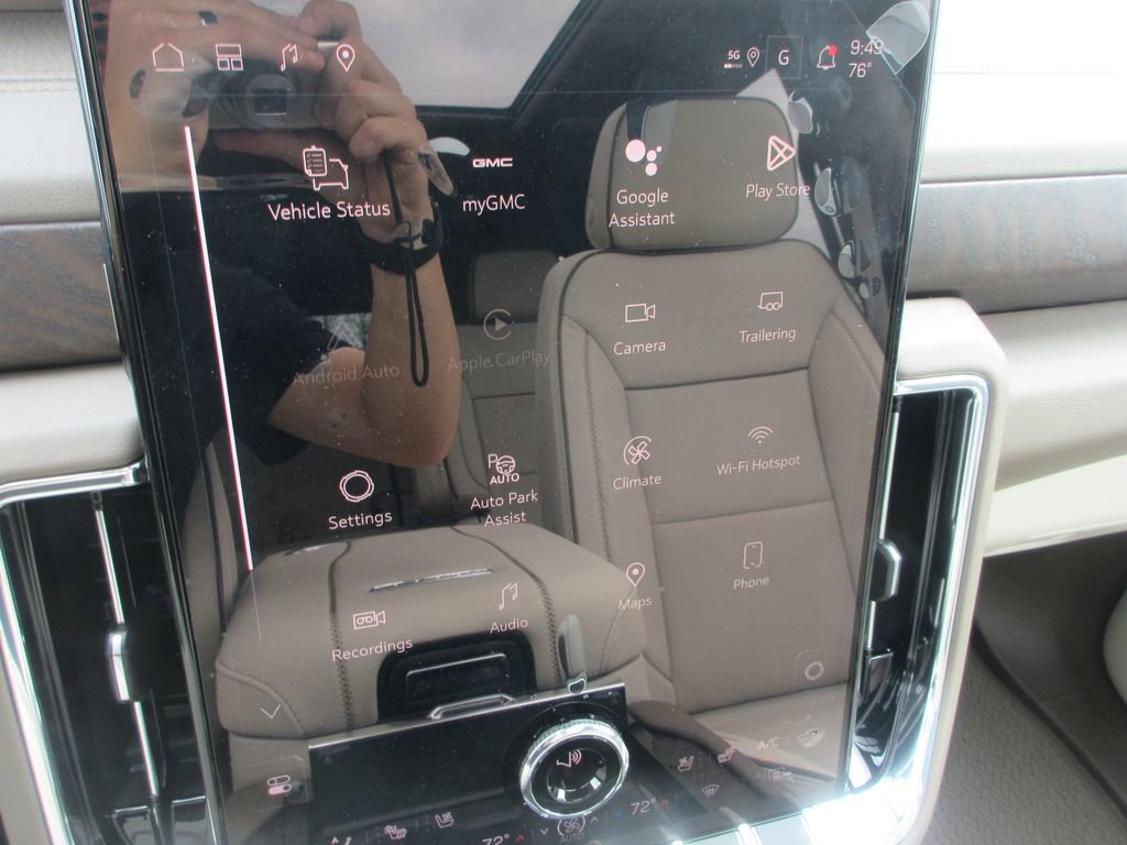 New 2026 GMC Yukon XL Denali image 19